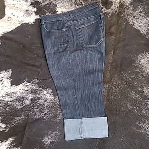 Merona cropped capris size 14R